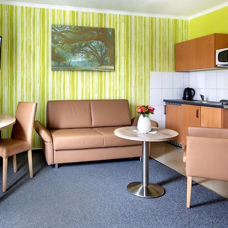 Appart Hotel Rossdorf Rossdorf  Екстериор снимка