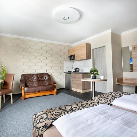 Appart Hotel Rossdorf Rossdorf  Екстериор снимка