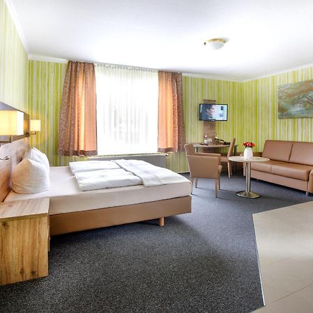 Appart Hotel Rossdorf Rossdorf  Екстериор снимка